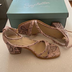 Seychelles Pink Strappy Sandal